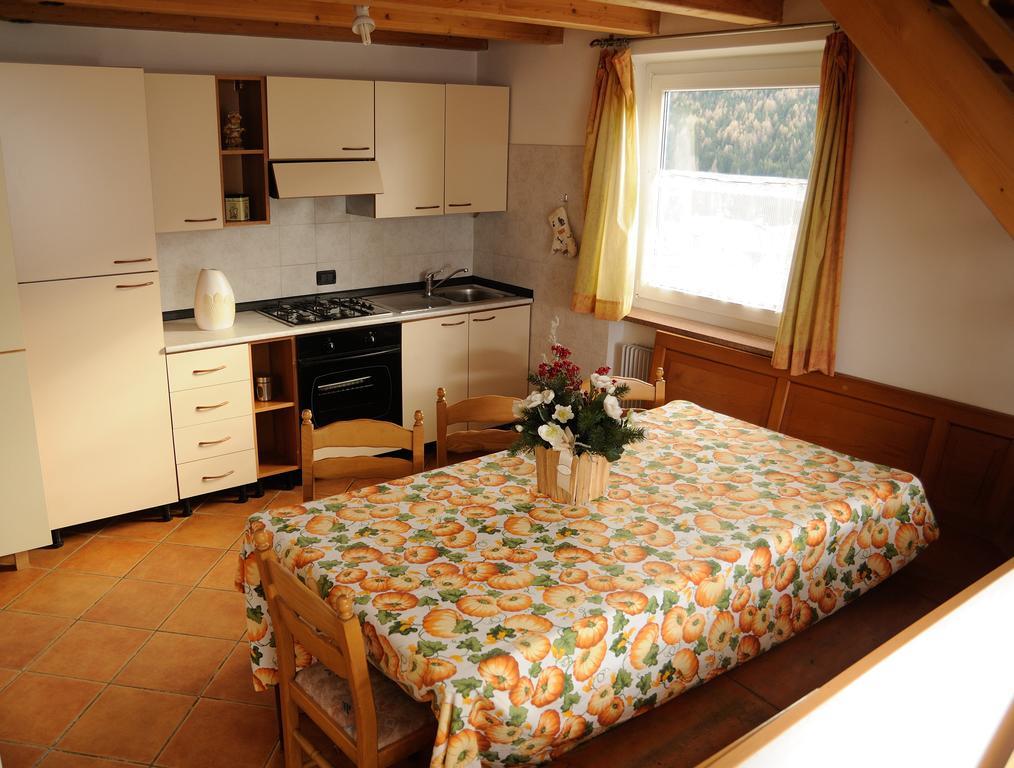 Roe Apartment Panchia Quarto foto